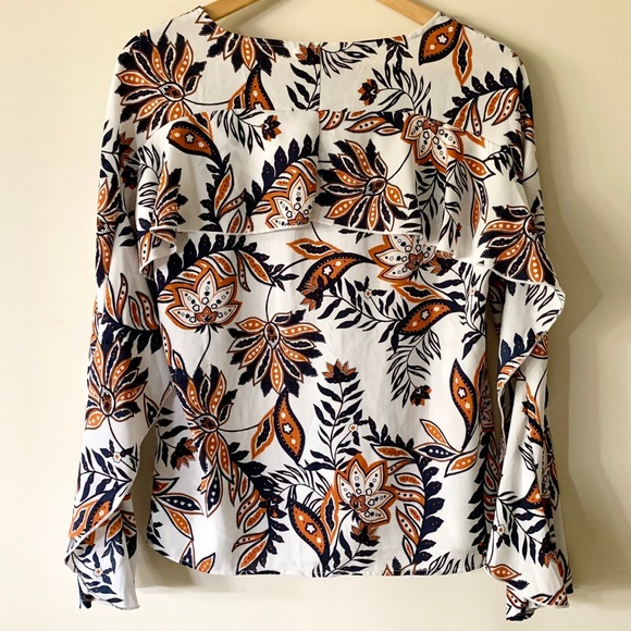 CLOSING SALE!
c&e | Floral White Top - Picture 2 of 5